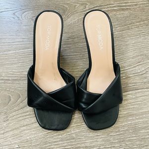 Sandals black